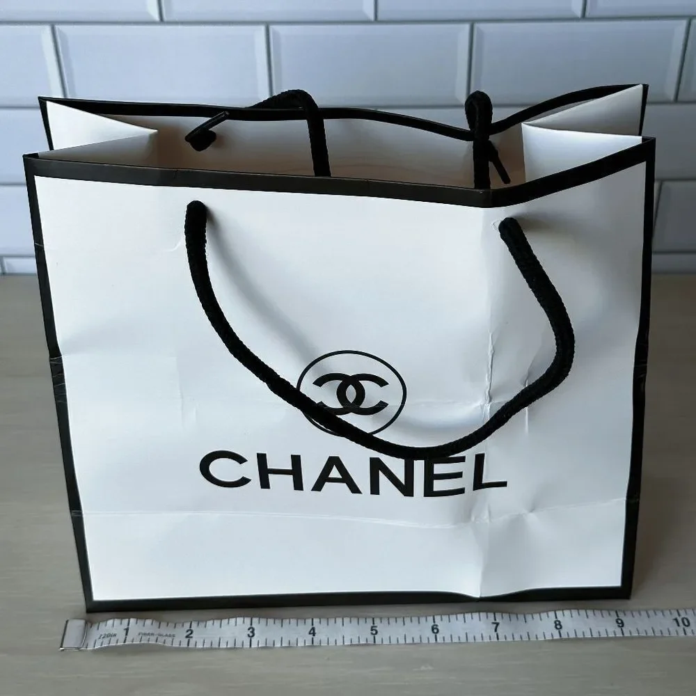 Chanel White Gift Bag - medium